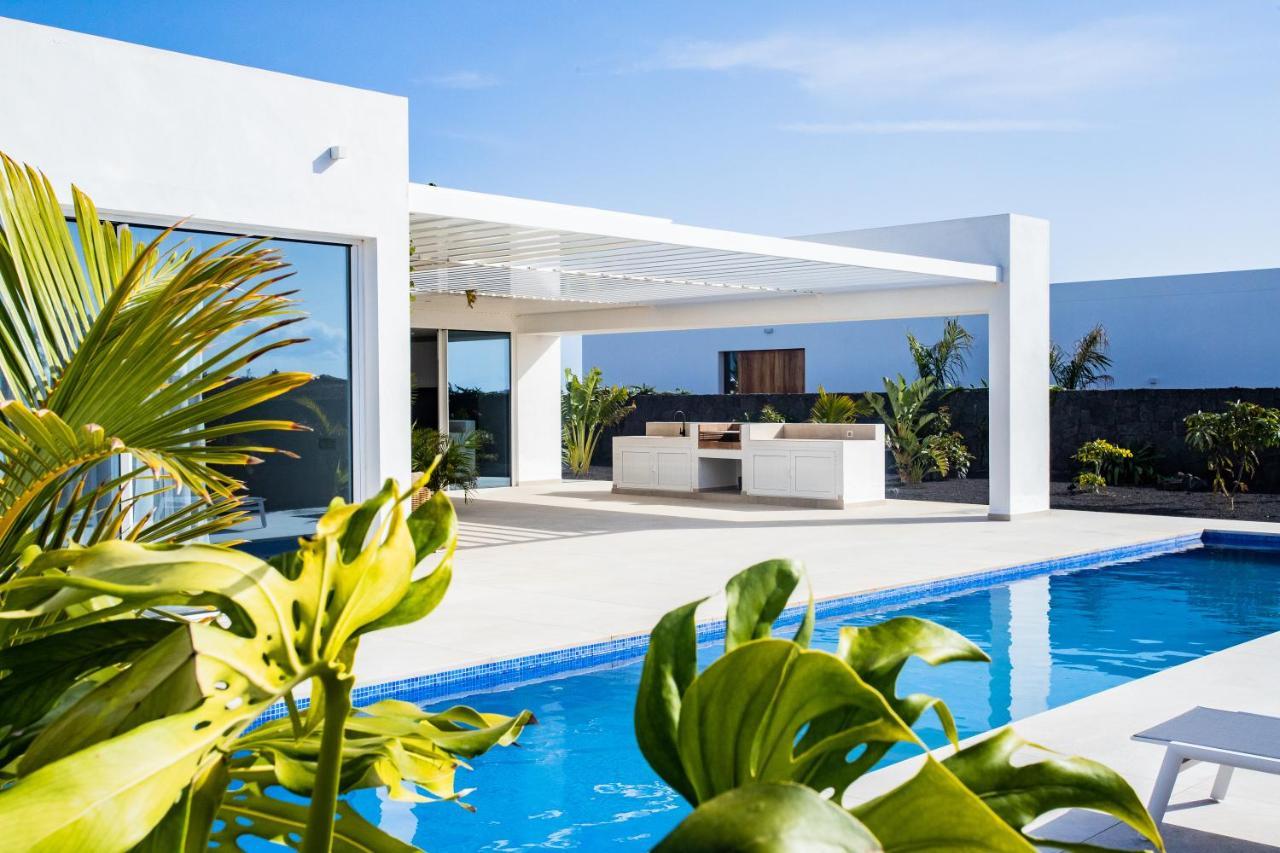 Villa Golf Palms Costa Teguise Exterior foto