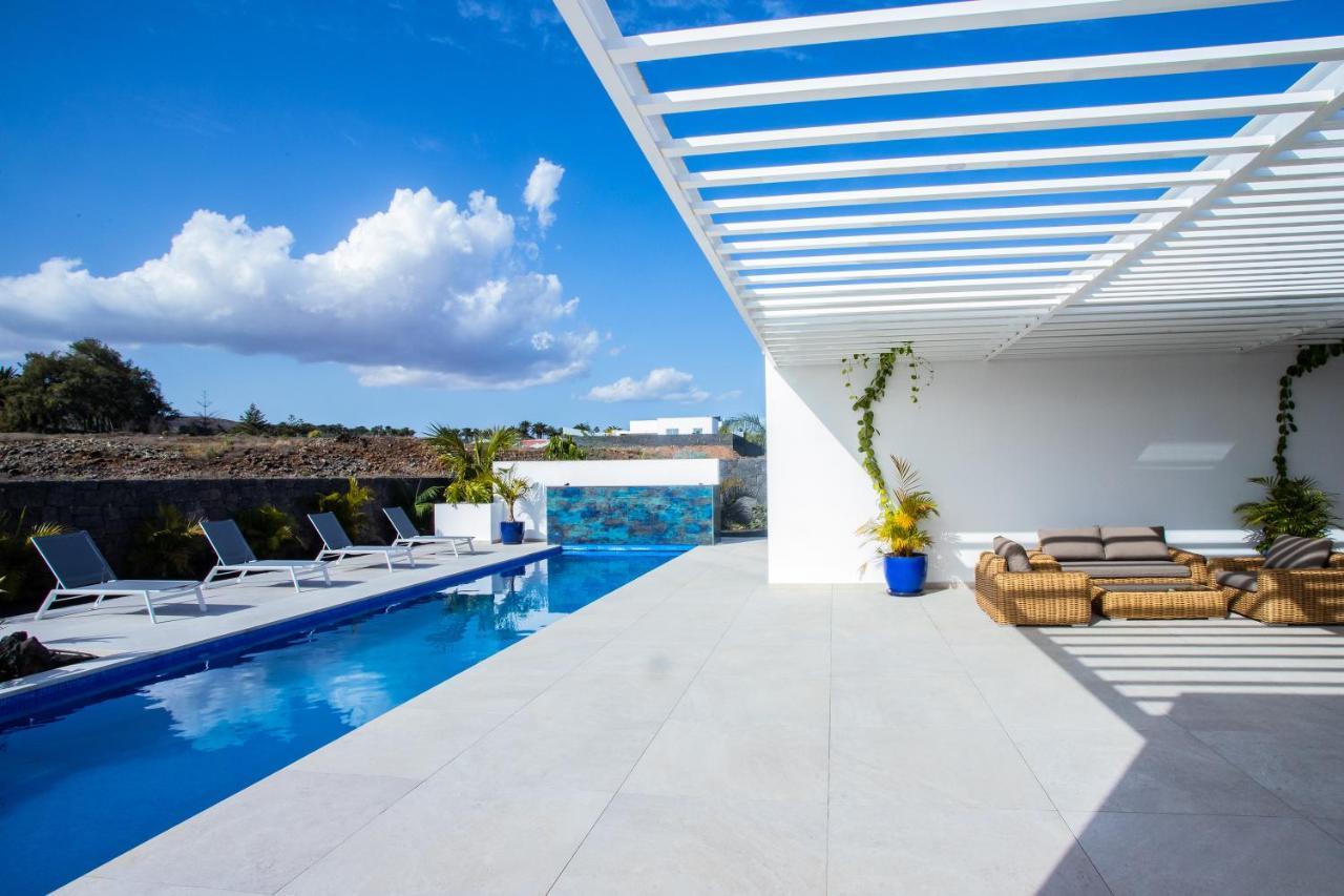 Villa Golf Palms Costa Teguise Exterior foto